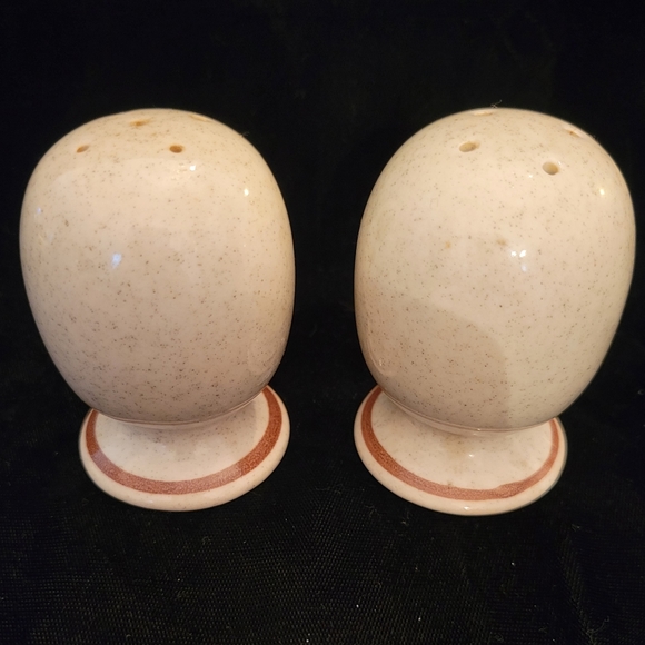 Vintage Mikasa Salt and Pepper Shaker and Sugar Bowl. Japan - Picture 2 of 8